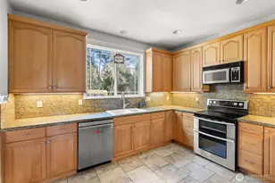 2929 S Fork Rd, Raymond, WA 98577 - Photo 12