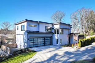 10204 NE 43rd St, Kirkland, WA 98033 - Photo 2