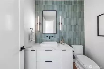 10204 NE 43rd Street, Kirkland, WA 98033 - Photo 18