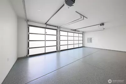 10204 NE 43rd Street, Kirkland, WA 98033 - Photo 32