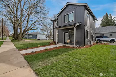 214 E Front Street, Lynden, WA 98264 - Photo 22