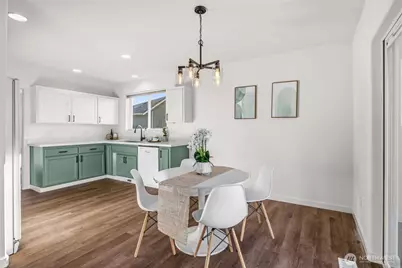 7419 86th Place NE, Marysville, WA 98270 - Photo 6