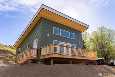 428 Castle Avenue, Winthrop, WA 98862 - Photo 1