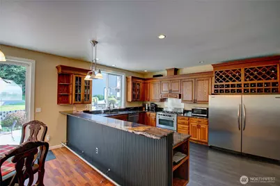 16929 Maplewood Lane, Bow, WA 98232 - Photo 6