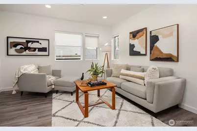 12526 15th Avenue NE #D, Seattle, WA 98125 - Photo 16