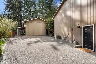 18002 42nd Street Ct E, Lake Tapps, WA 98391 - Photo 2