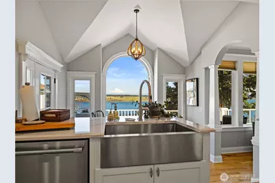 1559 13th Ave, Fox Island, WA 98333 - Photo 18