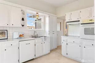 1101 Grand Ave, Everett, WA 98201 - Photo 14