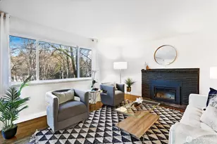 6346 26th Ave SW, Seattle, WA 98106 - Photo 4