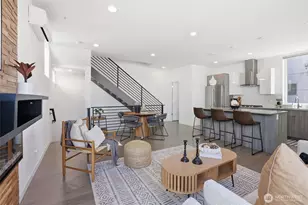 2706 S Washington St, Seattle, WA 98144 - Photo 8