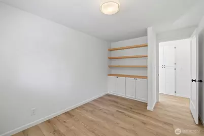 18833 NE 165th Street, Woodinville, WA 98072 - Photo 22