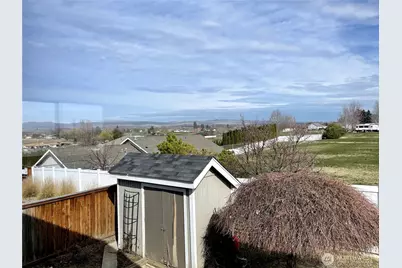 511 Reed Street E, Zillah, WA 98953 - Photo 24