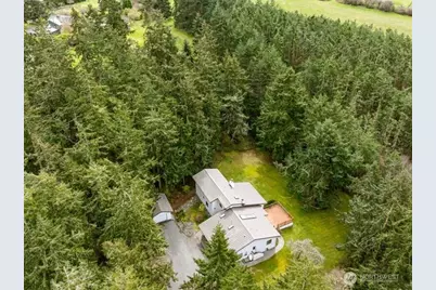 2047 Briarwood Drive, Oak Harbor, WA 98277 - Photo 36