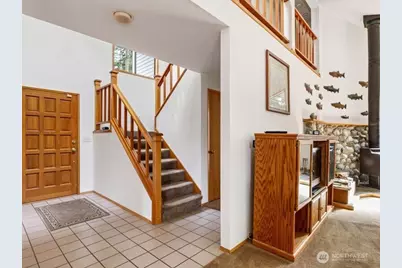 2047 Briarwood Drive, Oak Harbor, WA 98277 - Photo 12