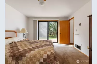 2047 Briarwood Drive, Oak Harbor, WA 98277 - Photo 16