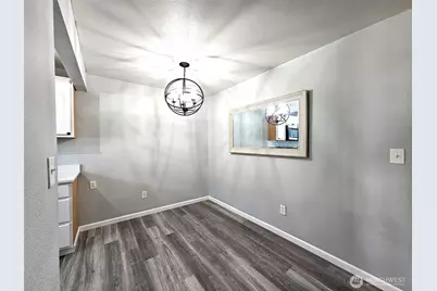 10318 15th Avenue Ct E, Tacoma, WA 98445 - Photo 2