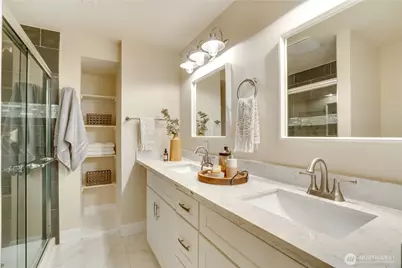 20018 Meridian Place N, Shoreline, WA 98133 - Photo 20