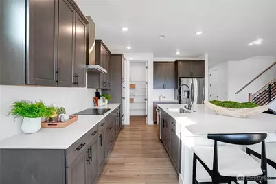 20413 Mystic Place E, Bonney Lake, WA 98391 - Photo 4