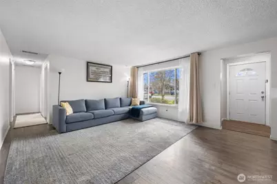 13001 2nd Avenue Ct E, Tacoma, WA 98445 - Photo 4