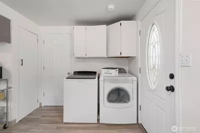 13001 2nd Avenue Ct E, Tacoma, WA 98445 - Photo 16