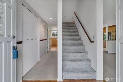 921 S 262nd Place, Des Moines, WA 98198 - Photo 14