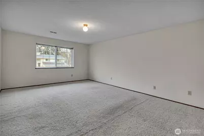 921 S 262nd Place, Des Moines, WA 98198 - Photo 16