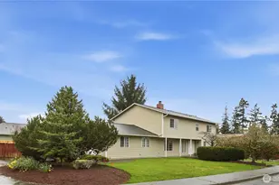 921 S 262nd Pl, Des Moines, WA 98198 - Photo 1