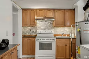 7301 32nd Ave S, Seattle, WA 98118 - Photo 26