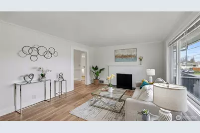 7301 32nd Avenue S, Seattle, WA 98118 - Photo 6