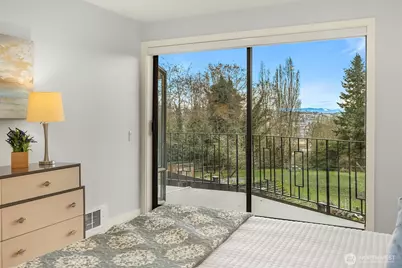 507 Howe Street #A, Seattle, WA 98109 - Photo 16