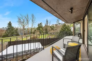 507 Howe St, Seattle, WA 98109 - Photo 18