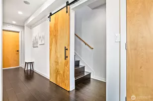 3220 Franklin Ave E, Seattle, WA 98102 - Photo 14