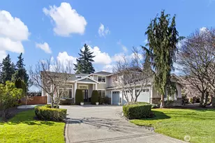 20212 Maplewood Dr, Edmonds, WA 98026 - Photo 2