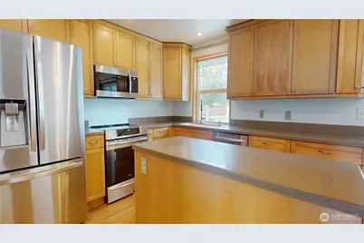 14723 Kestrel Place NE, Poulsbo, WA 98370 - Photo 8