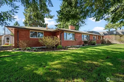 1116 S Woodlawn Street, Tacoma, WA 98465 - Photo 2