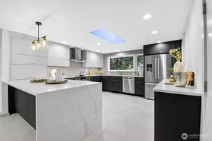 11223 109th Ave NE, Kirkland, WA 98033 - Photo 18