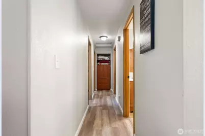 681 E Oak Park Way, Shelton, WA 98584 - Photo 20