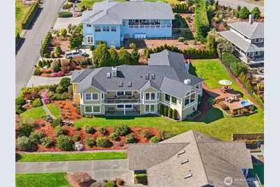 4621 Tanner View Drive, Clinton, WA 98236 - Photo 4