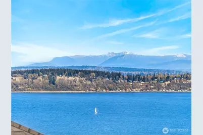4621 Tanner View Drive, Clinton, WA 98236 - Photo 10