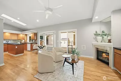 879 881 Kamus Way, Fox Island, WA 98333 - Photo 8