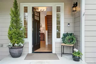 340 222nd Pl SE, Sammamish, WA 98074 - Photo 2