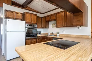 7443 Birch Bay Dr, Blaine, WA 98230 - Photo 10