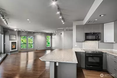 745 Bellevue Avenue E #402, Seattle, WA 98102 - Photo 20