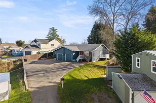 2768 Maple St, Bremerton, WA 98310 - Photo 4