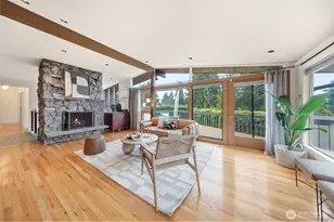 12857 SE 45th Pl, Bellevue, WA 98006 - Photo 8