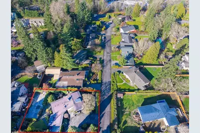 12857 SE 45th Pl, Bellevue, WA 98006 - Photo 32