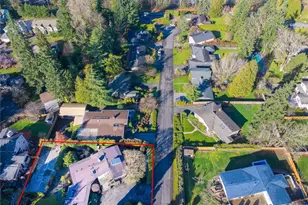 12857 SE 45th Pl, Bellevue, WA 98006 - Photo 32