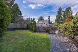 12857 SE 45th Pl, Bellevue, WA 98006 - Photo 34