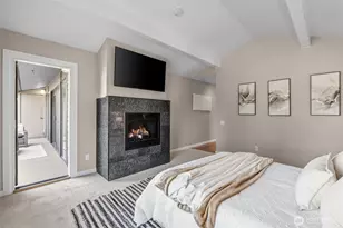 17434 NE 40th Pl, Redmond, WA 98052 - Photo 14