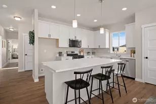 2163 168th Pl NE, Marysville, WA 98271 - Photo 16